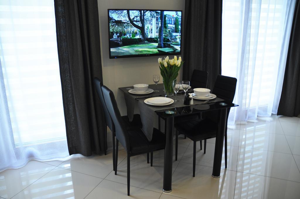 Moko Apartment Parking W Cenie วอร์ซอ ภายนอก รูปภาพ