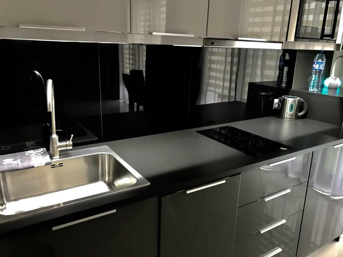 Moko Apartment Parking W Cenie วอร์ซอ ภายนอก รูปภาพ